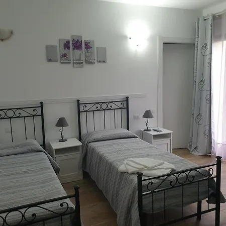Ca Thomas بيت ضيافة 4*
