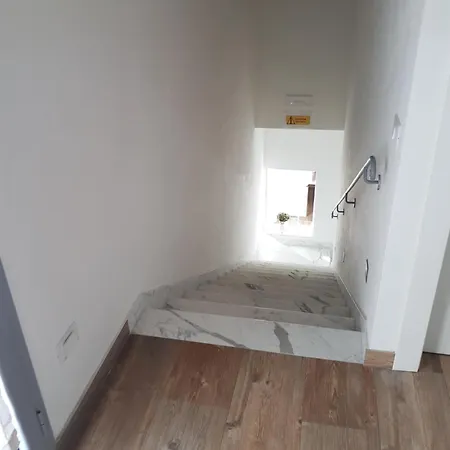 Cà Thomas Castelnuovo Magra