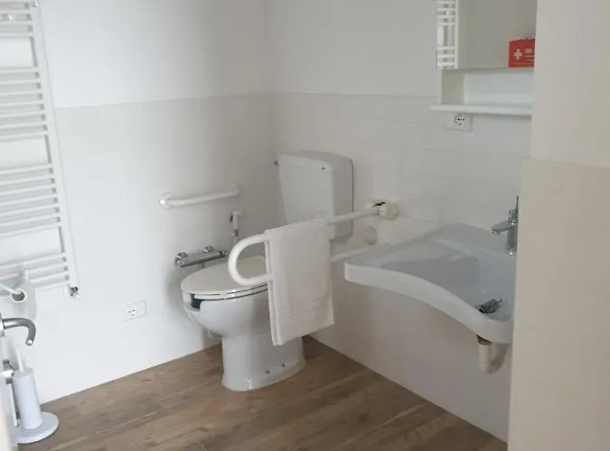 Cà Thomas 4*